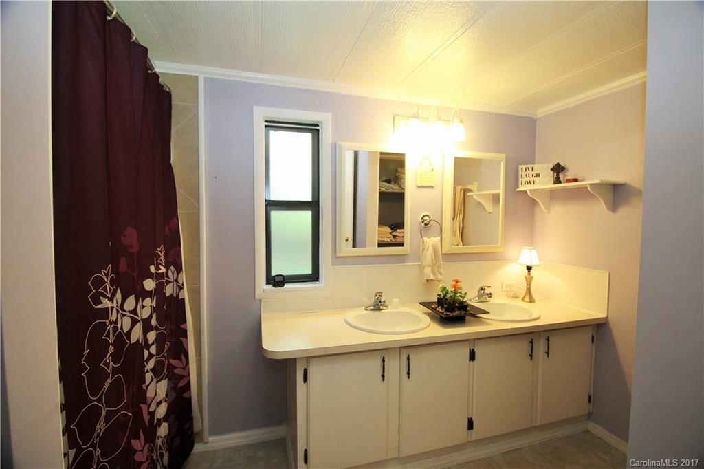 Chestnut Oaks - Residential