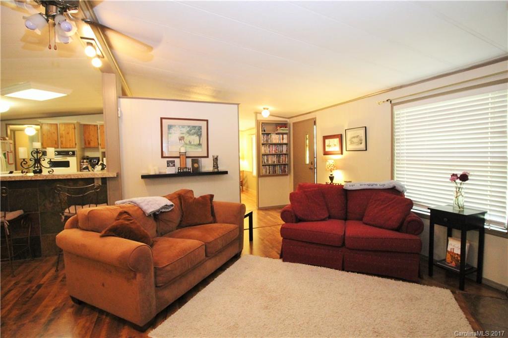 Chestnut Oaks - Residential