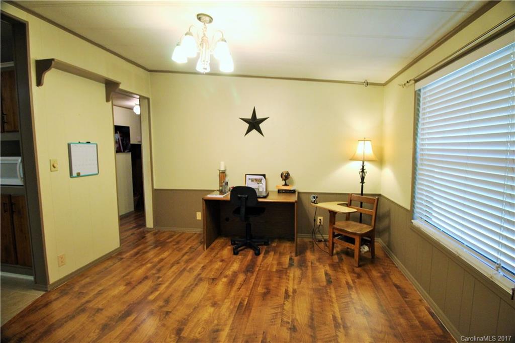 Chestnut Oaks - Residential