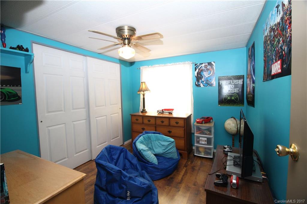 Chestnut Oaks - Residential