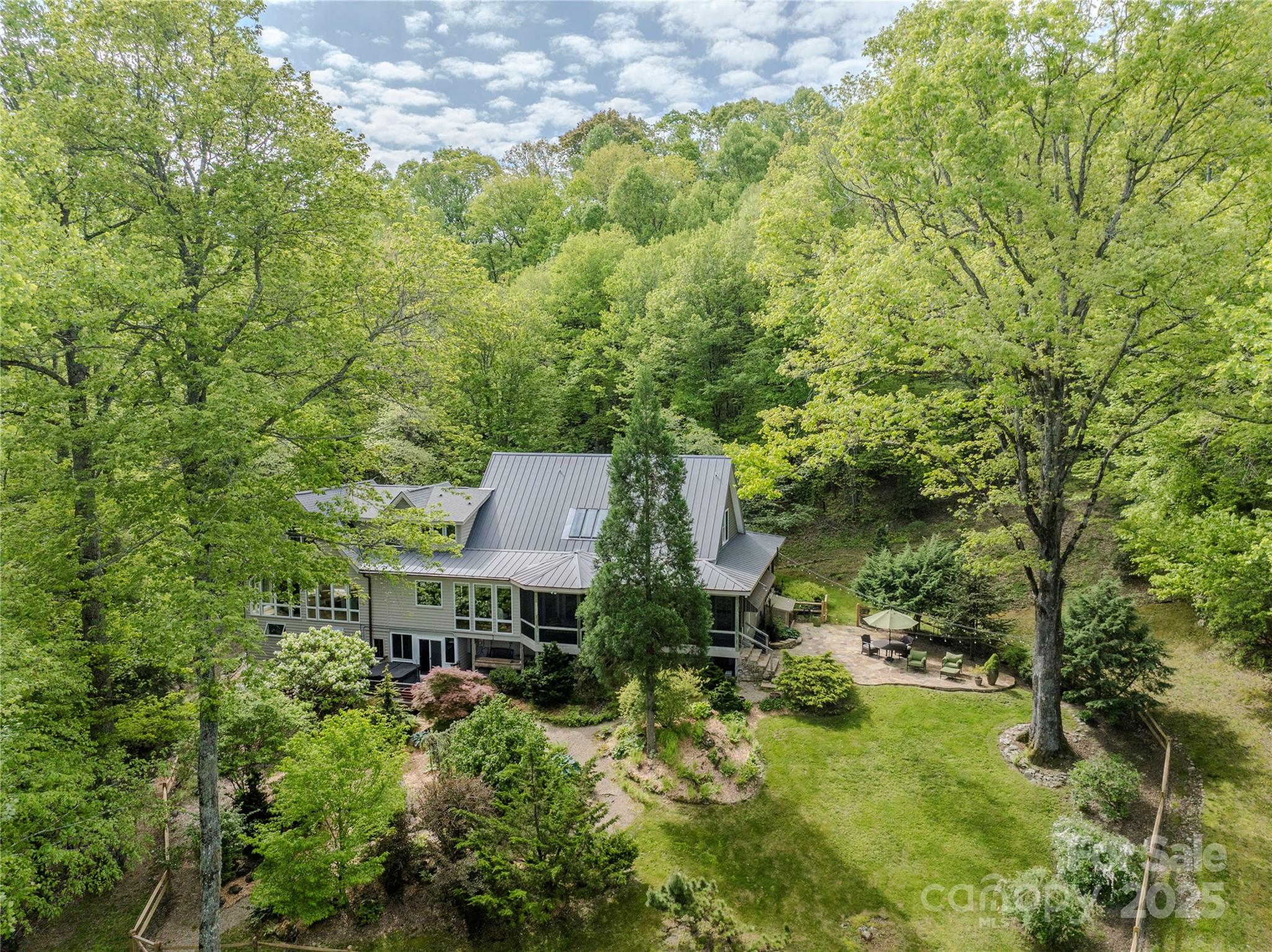 7660 Greenville Highway