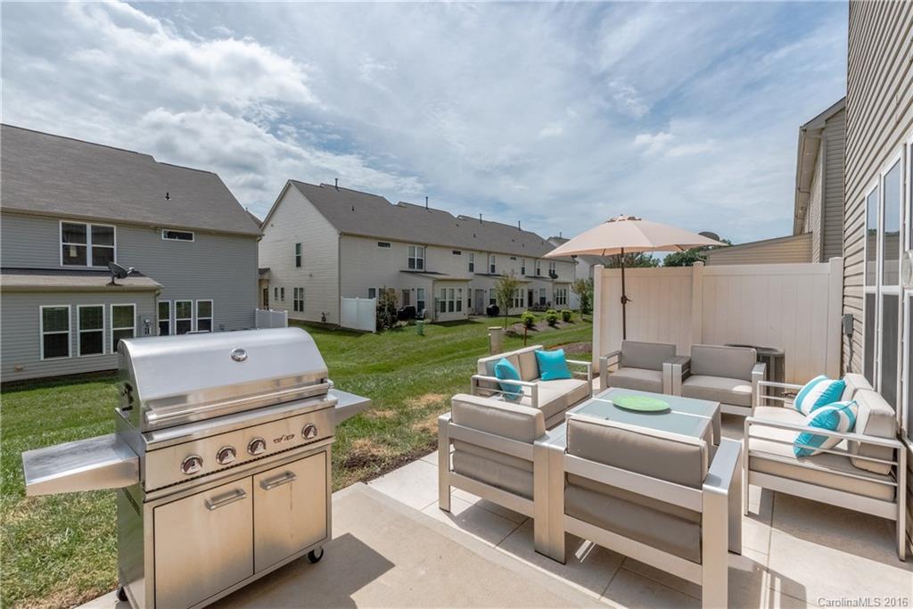 Park South Station - Residential