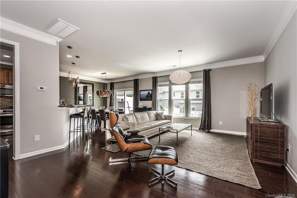 Park South Station - Residential