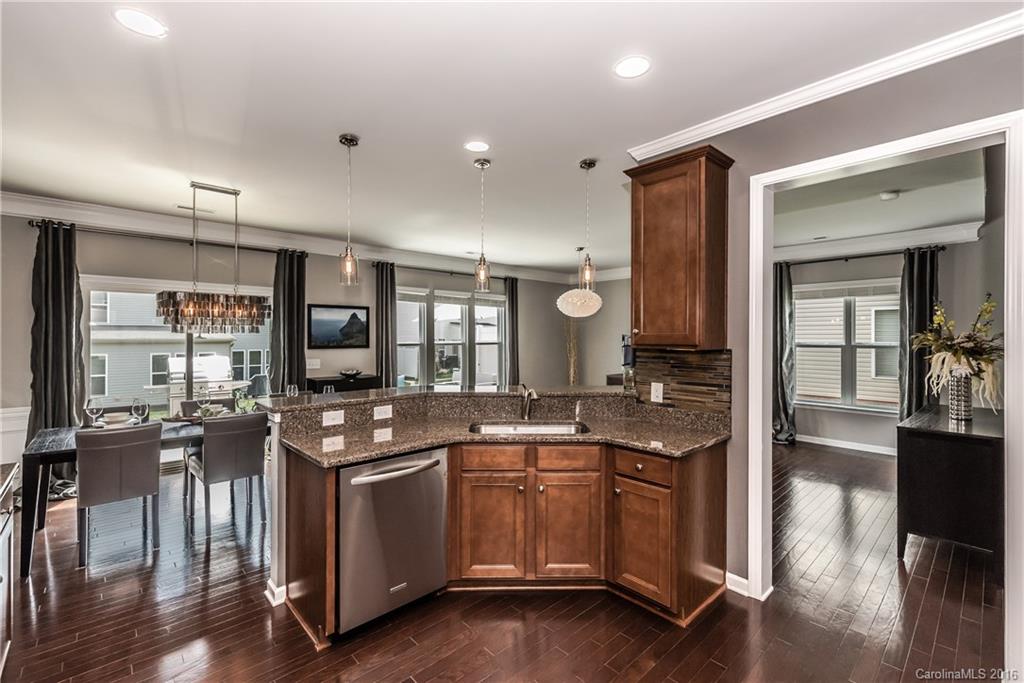 Park South Station - Residential