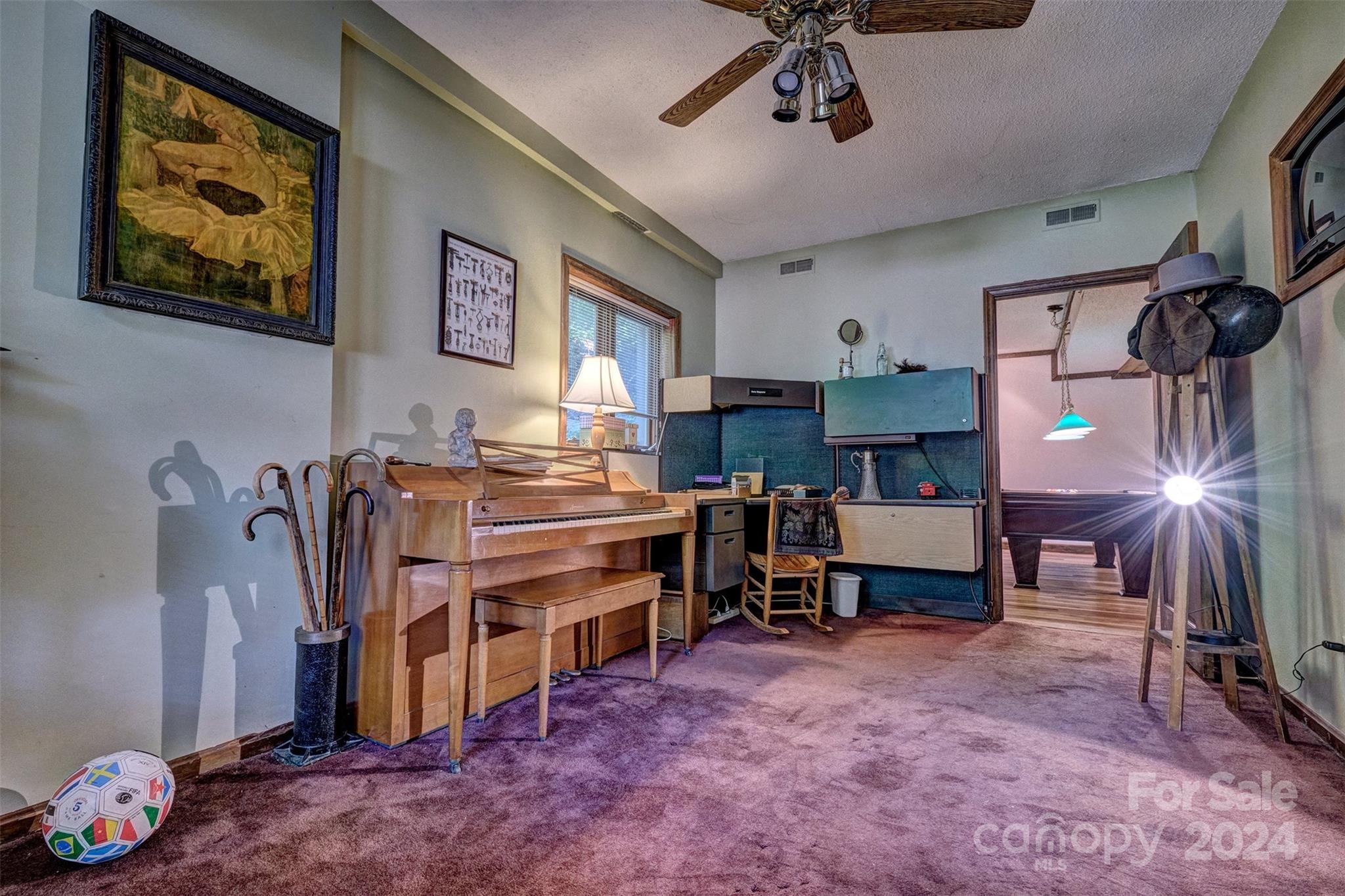 River Hills - Residential