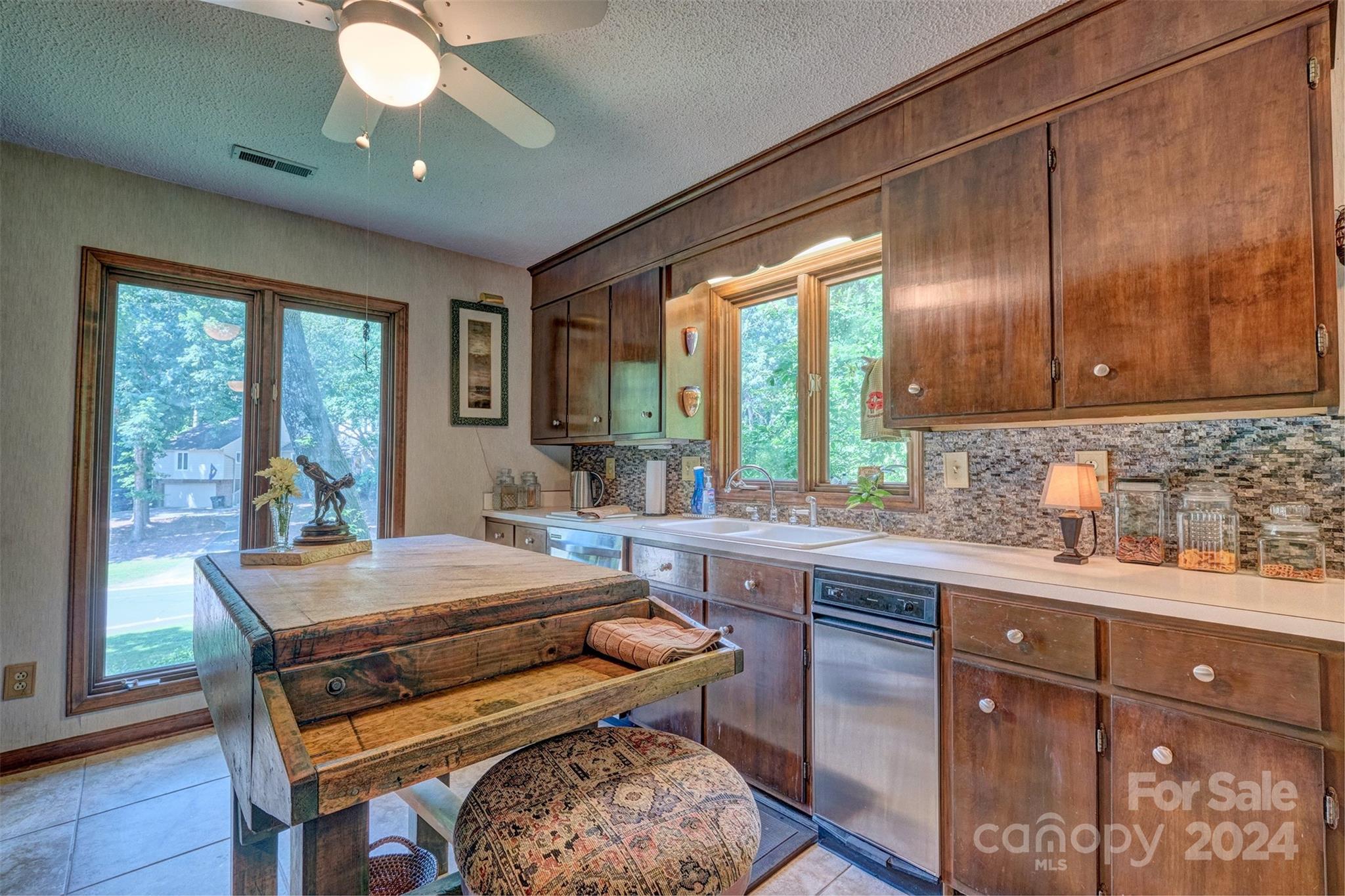 River Hills - Residential