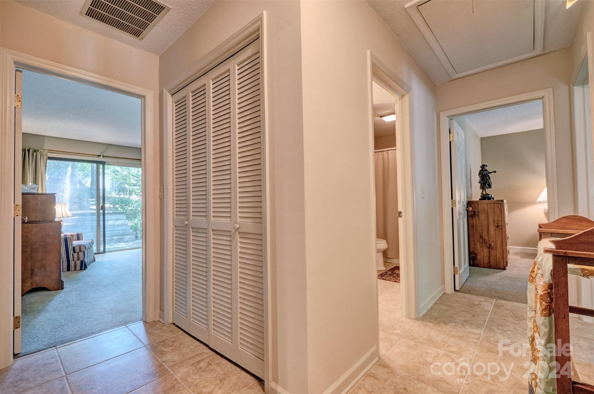 River Hills - Residential