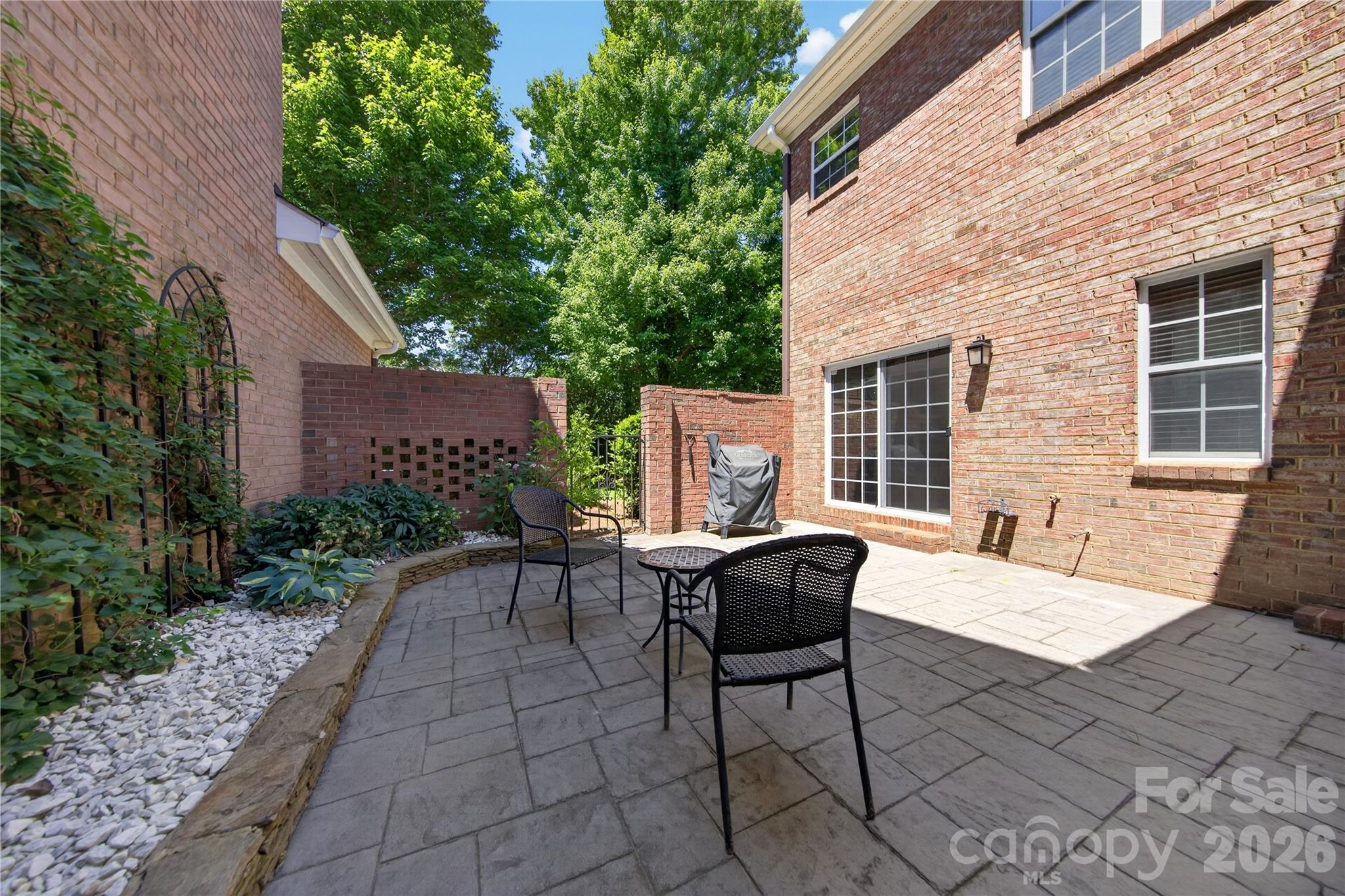 Bonnie Briar - Residential