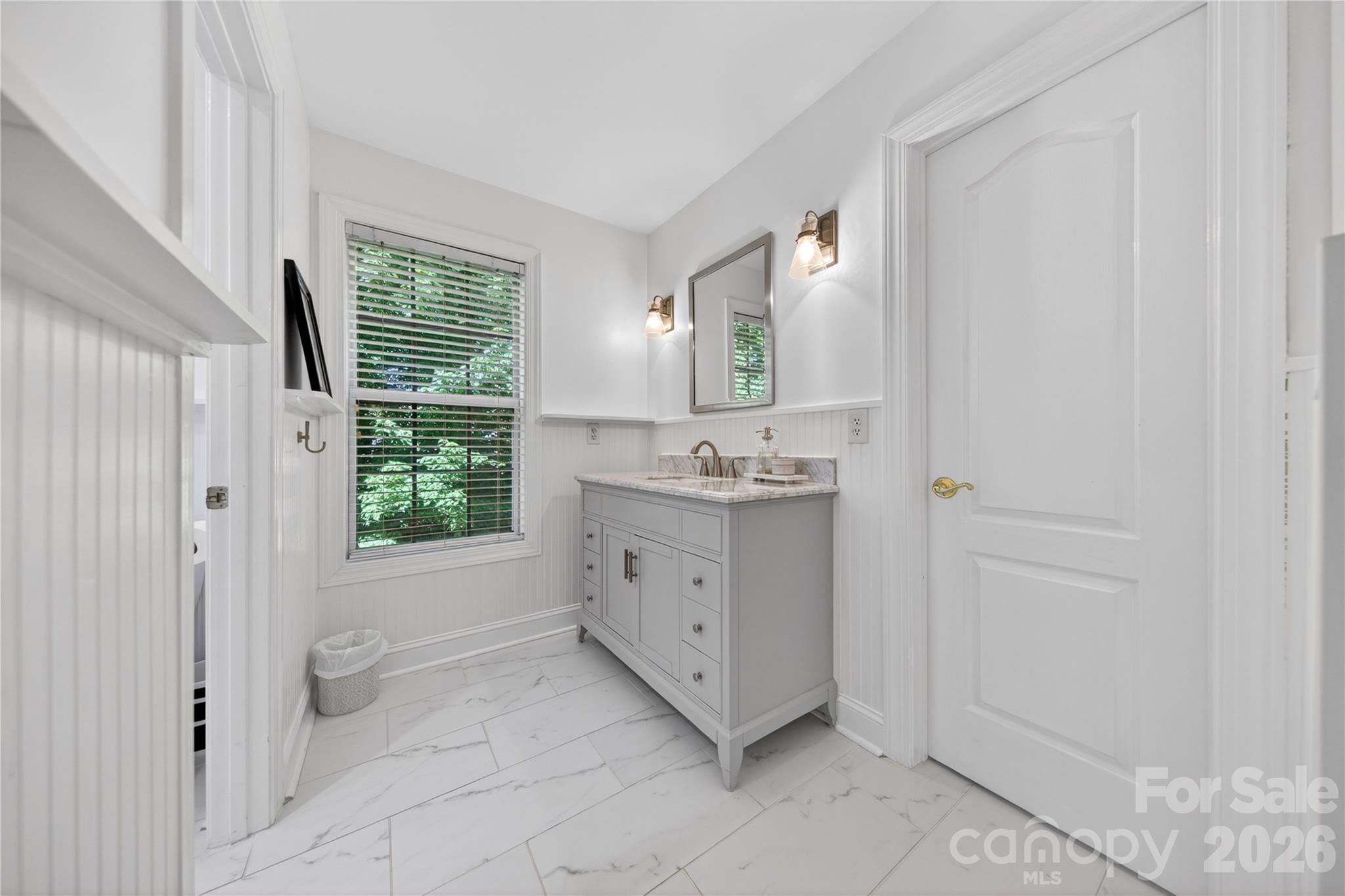 Bonnie Briar - Residential