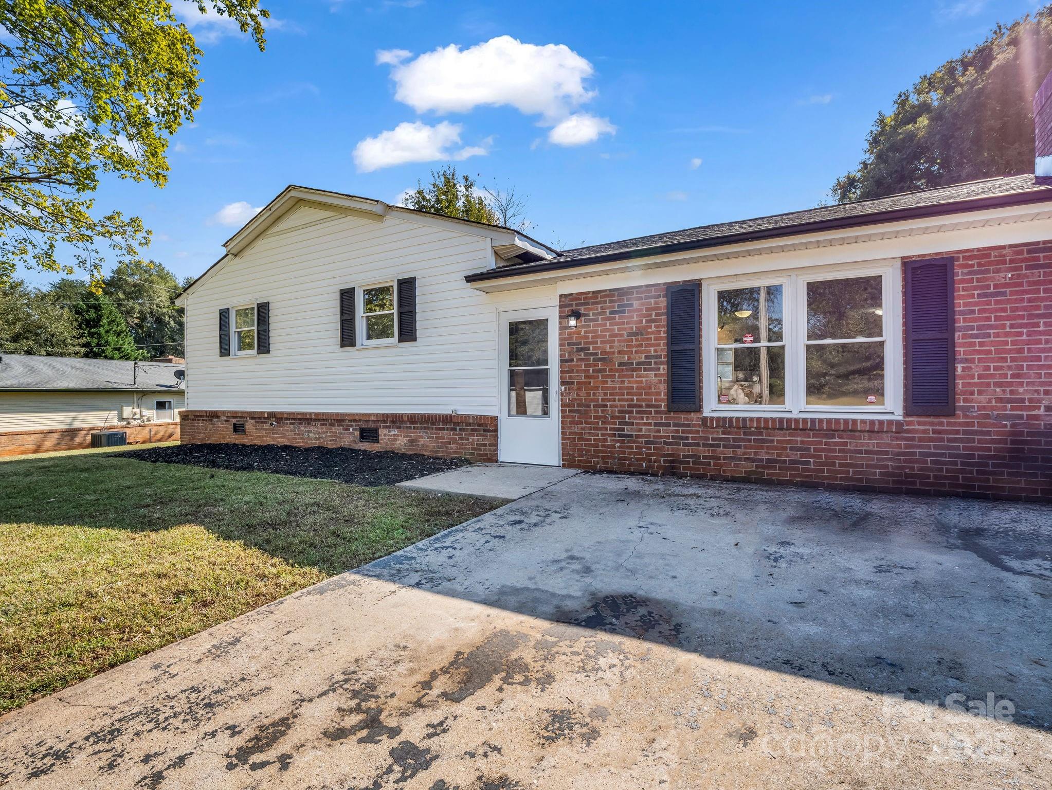 183 Caldwell Street