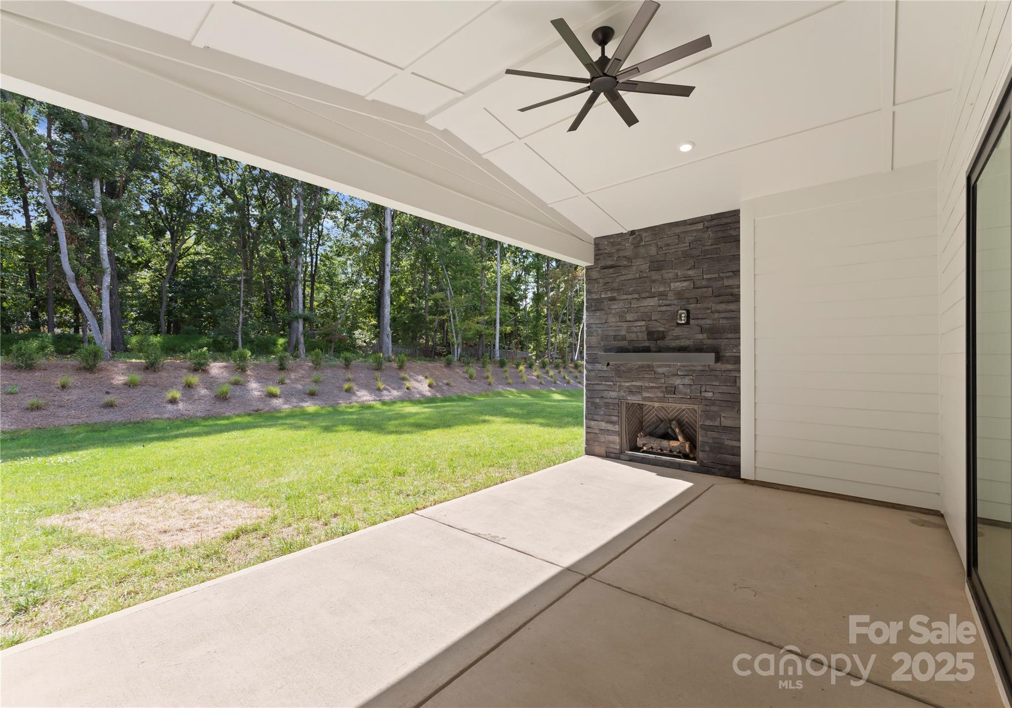 The Bluffs at Wesley Chapel - Residential