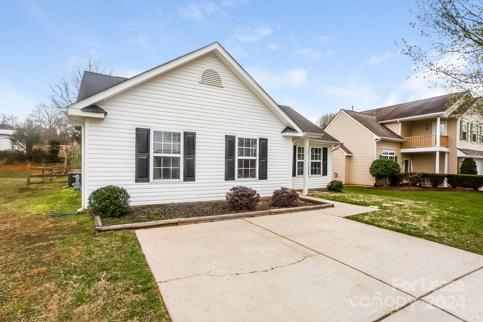 Curtis Pond - Residential Lease