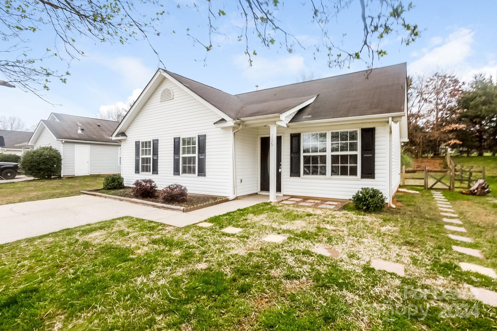 Curtis Pond - Residential Lease