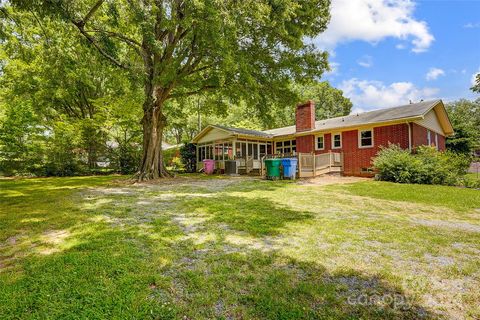 Single Family Residence in Albemarle NC 811 Smith Street 27.jpg