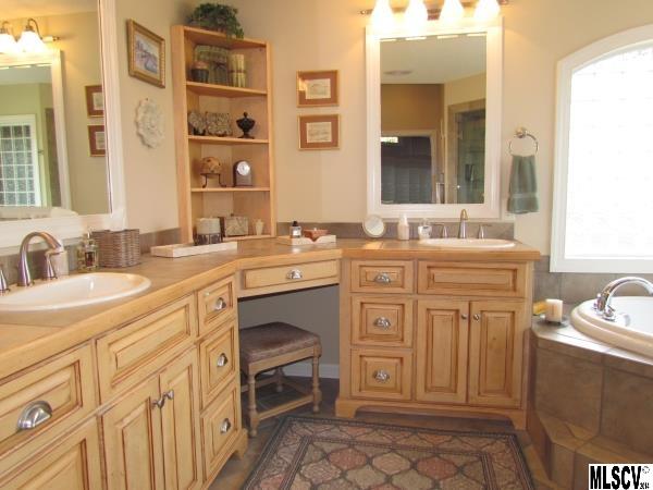 Rock Barn - Residential