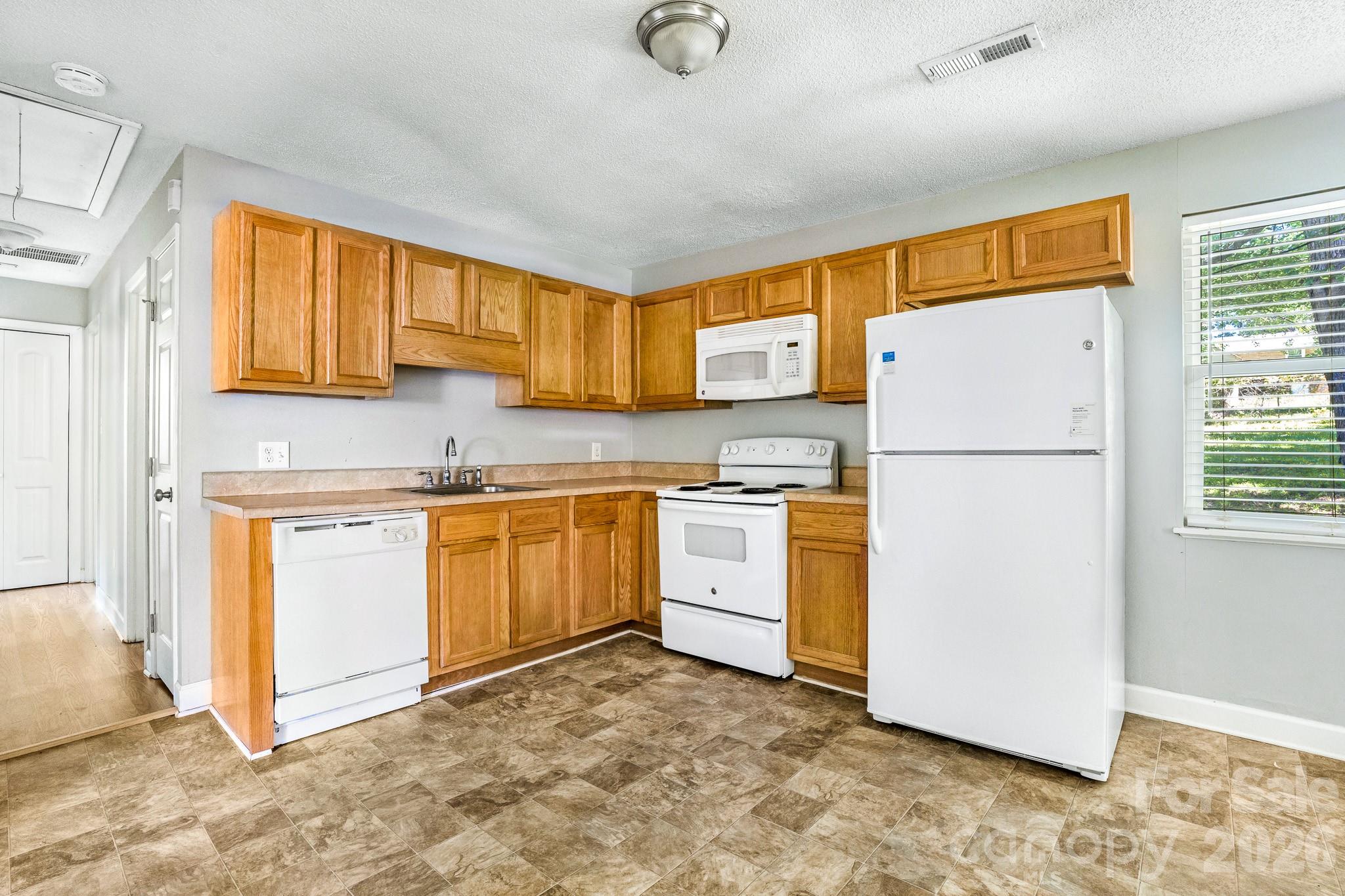 Hillcrest - Residential