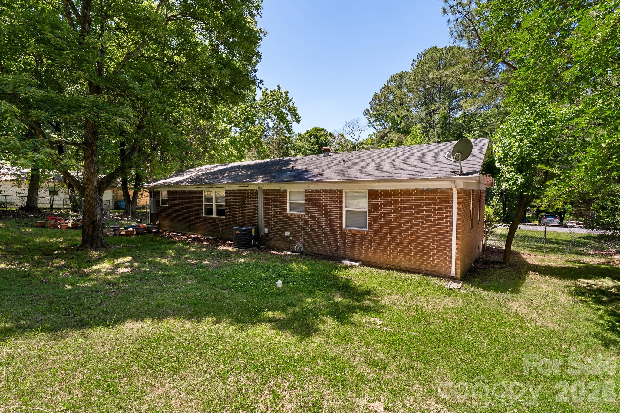 Hillcrest - Residential