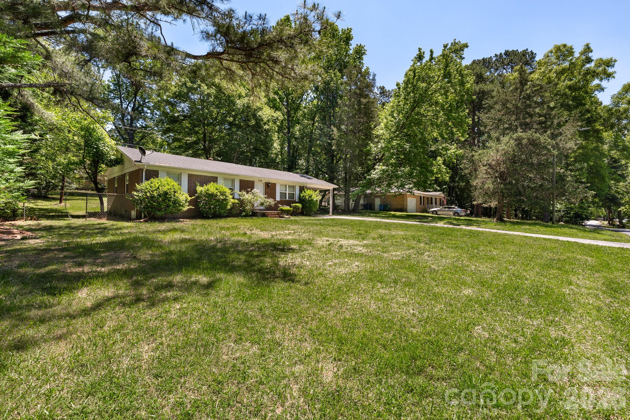 Hillcrest - Residential