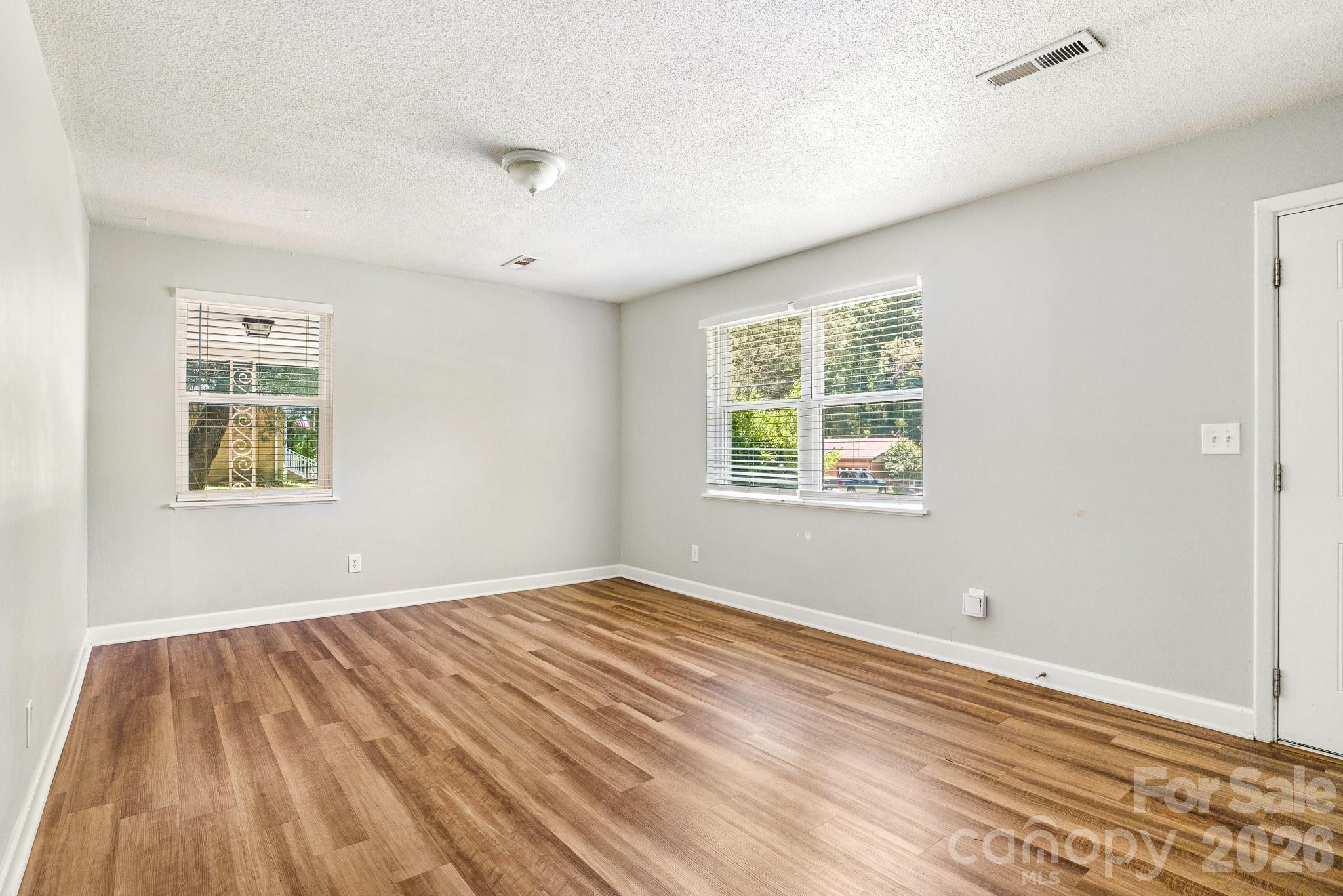 Hillcrest - Residential