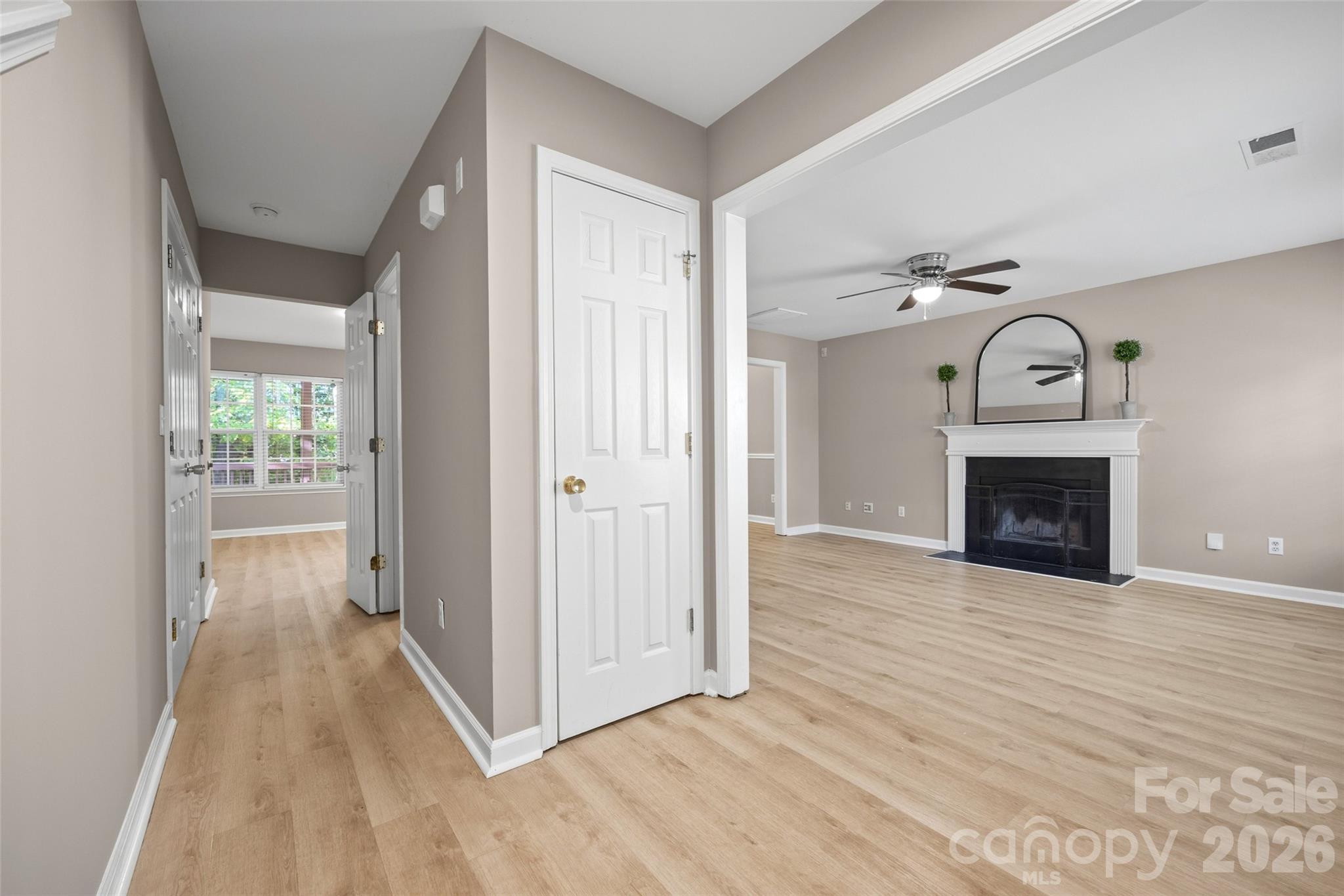 1807 Endeavor Lane