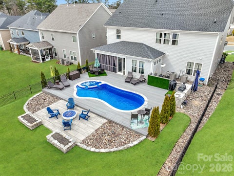 Photo of 15213 Shallow Ridge Road, Charlotte, NC 28278 (MLS # 4348815)