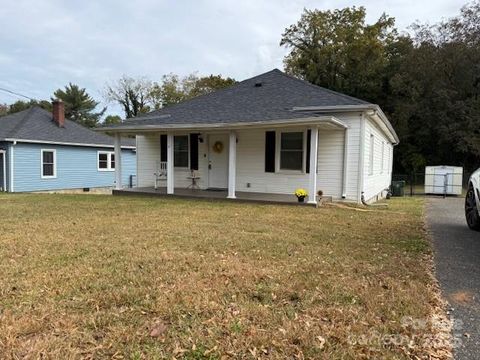 110 N Oriental Avenue Kings Mountain NC 28086