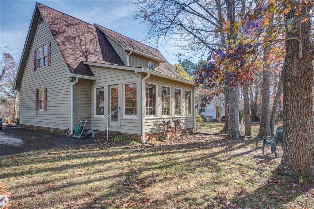 Laurel Woods - Residential