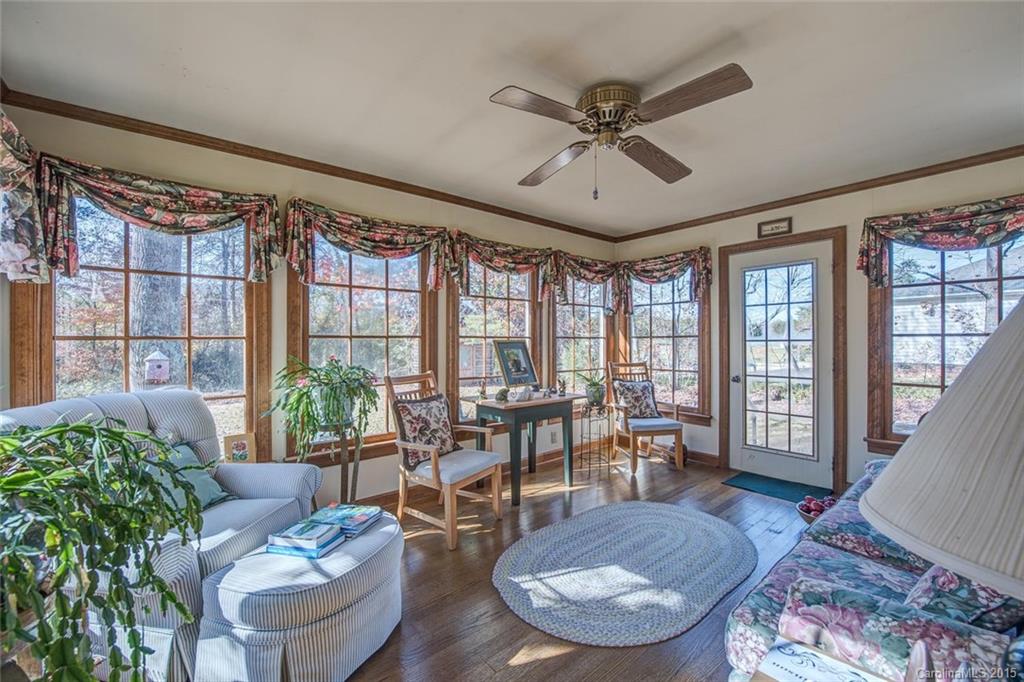 Laurel Woods - Residential