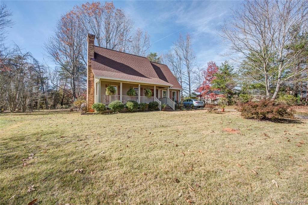 Laurel Woods - Residential