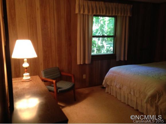 Shoot Out Mountain - Residential