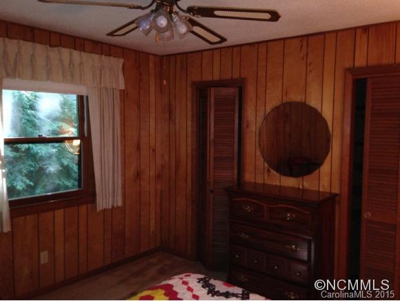 Shoot Out Mountain - Residential