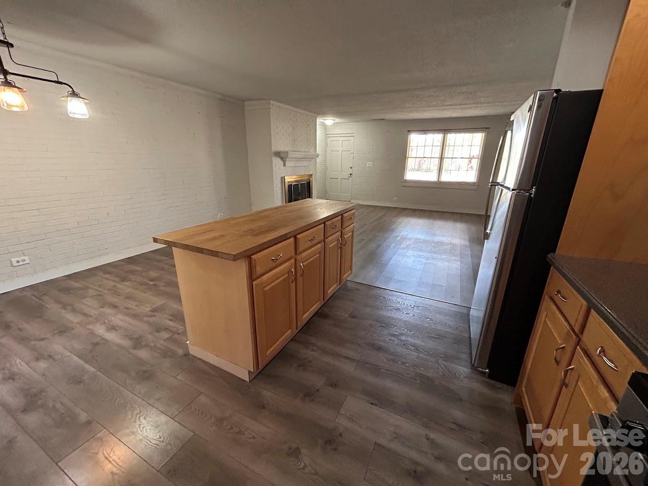 3312 Circles End Circle