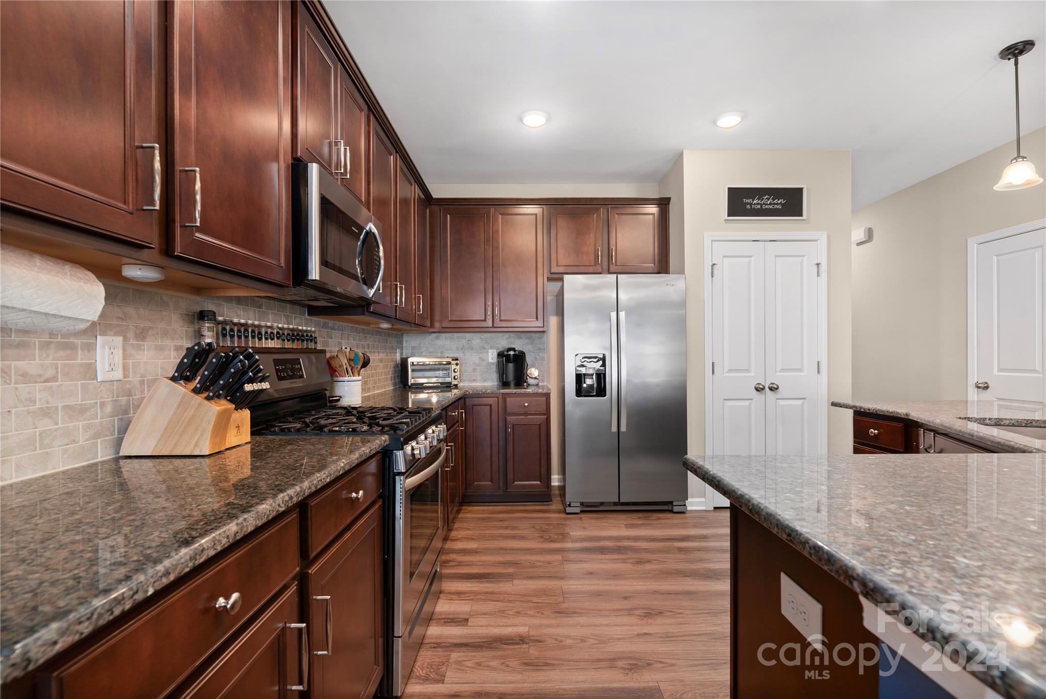 The Rapids At Belmeade - Residential