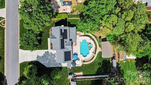 2705 Greenmont Circle Belmont NC 28012