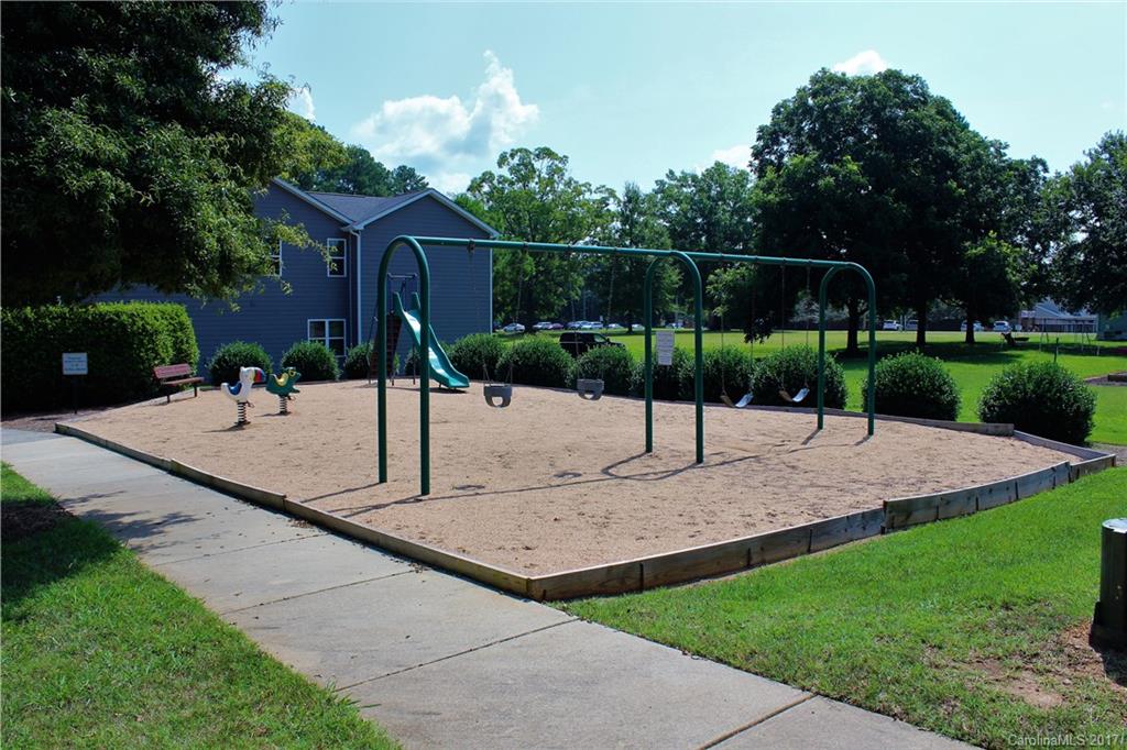 Harrogate At The Lake - Residential