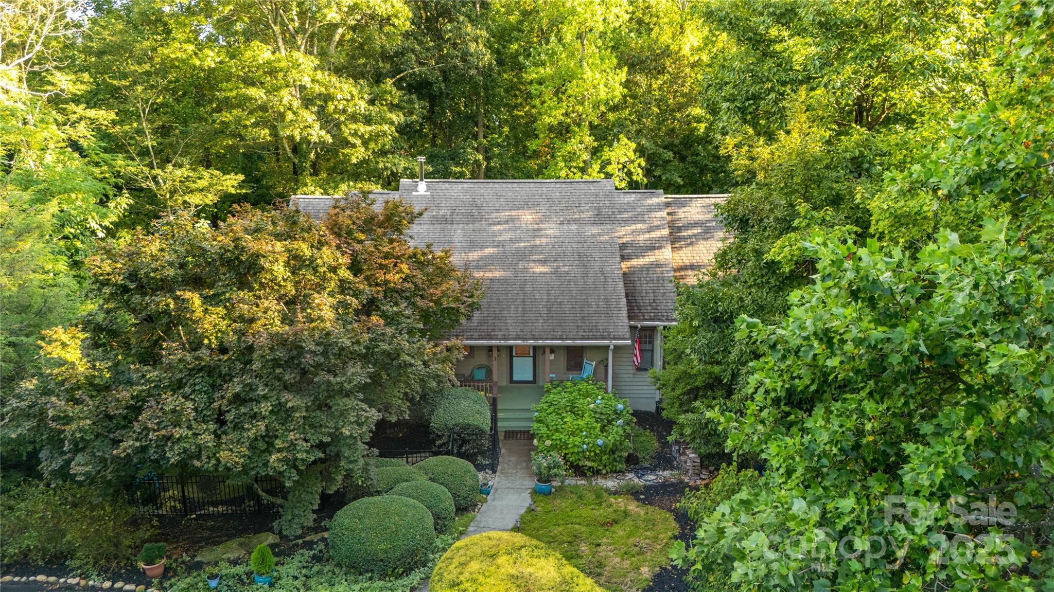 3 Rocky Gap Court