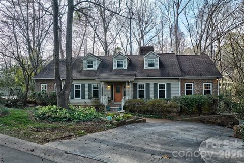 15 Sandy Cove Road Lake Wylie SC 29710