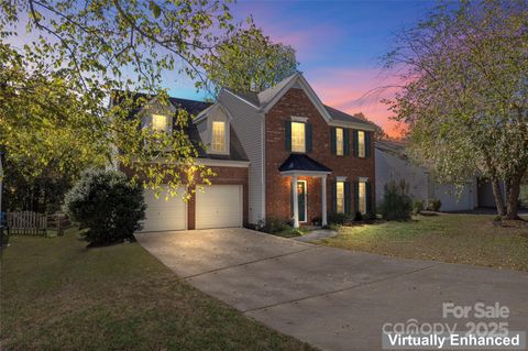 7633 Nicolette Court Charlotte NC 28215