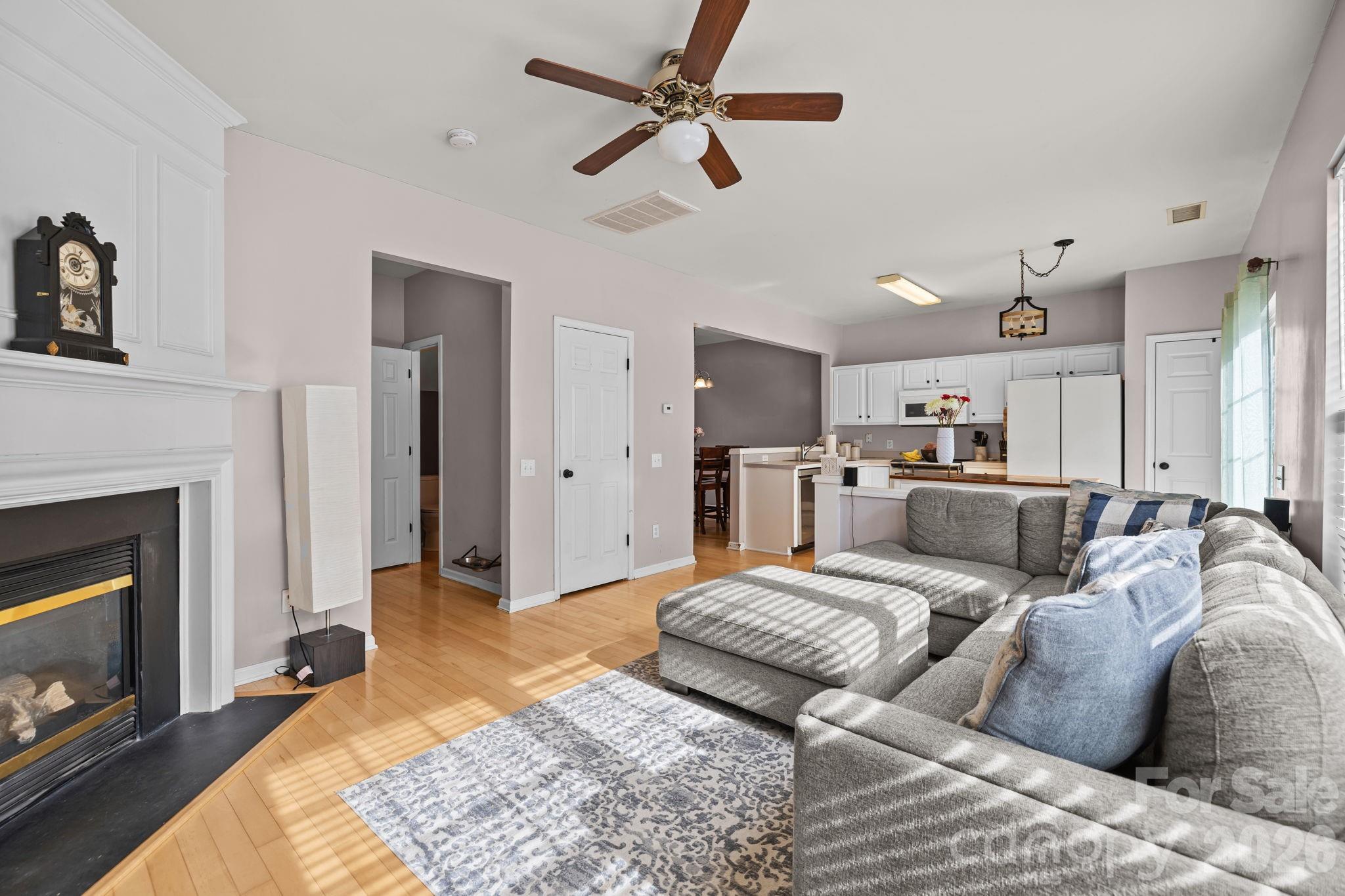 Beverly Crest - Residential