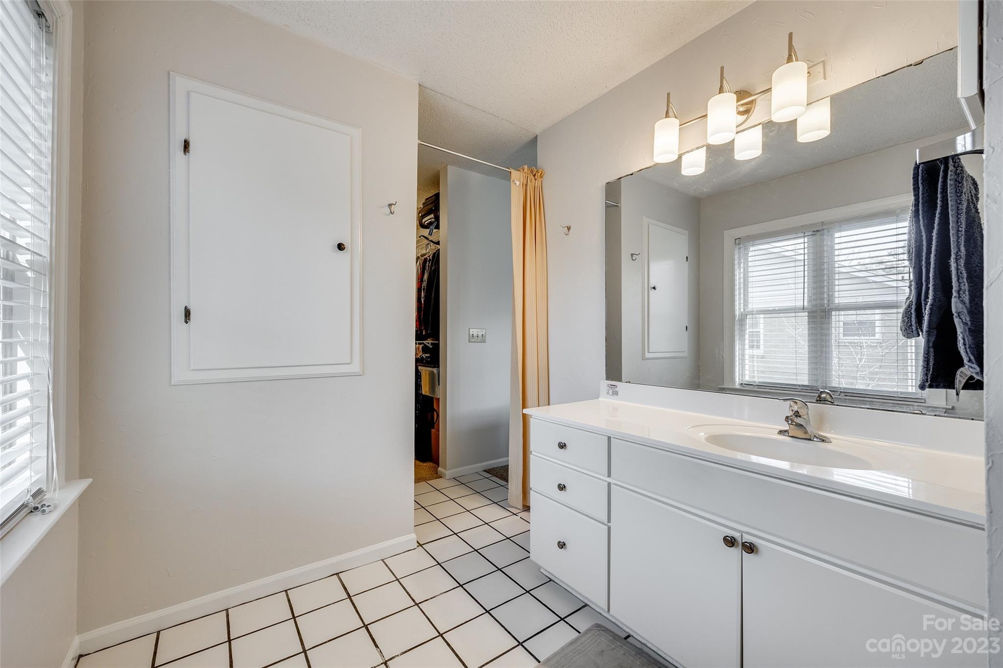 Foxwood - Residential