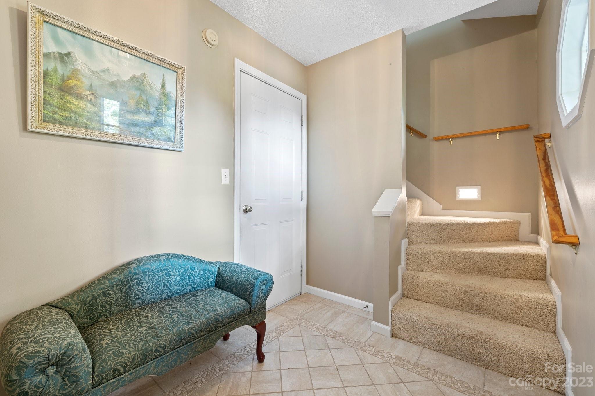 Sunset Ridge - Residential