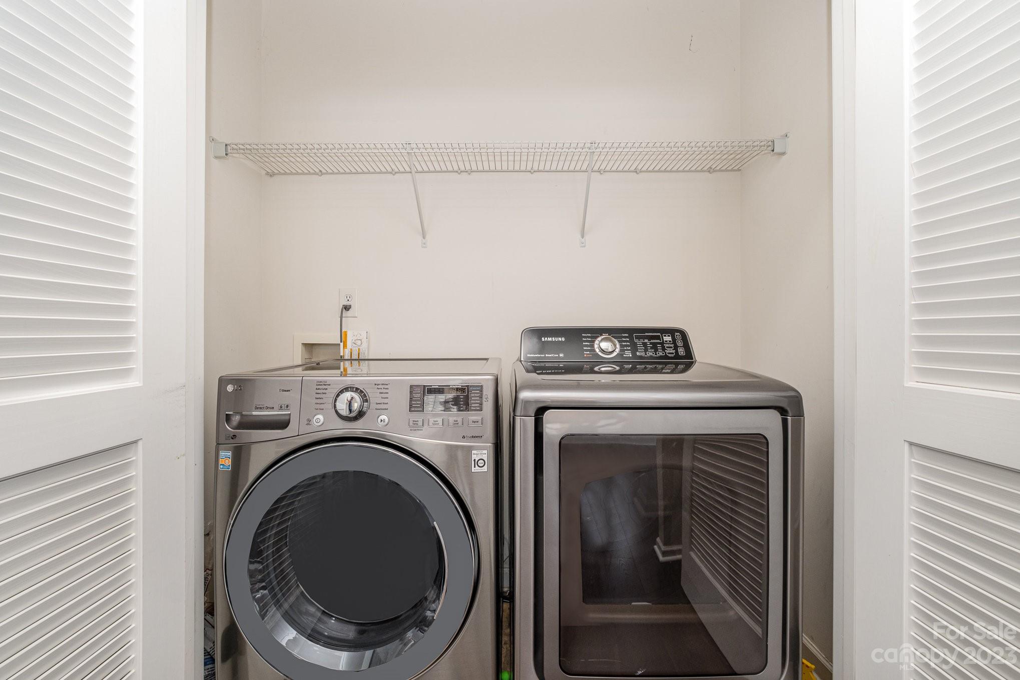 Palmetto Traces - Residential