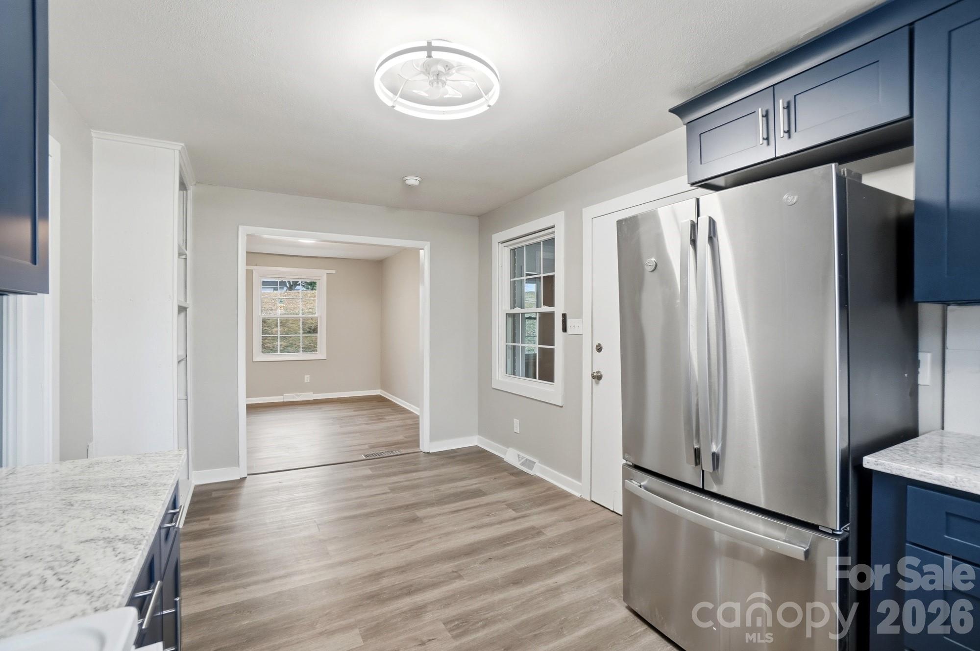 25 American Avenue NE