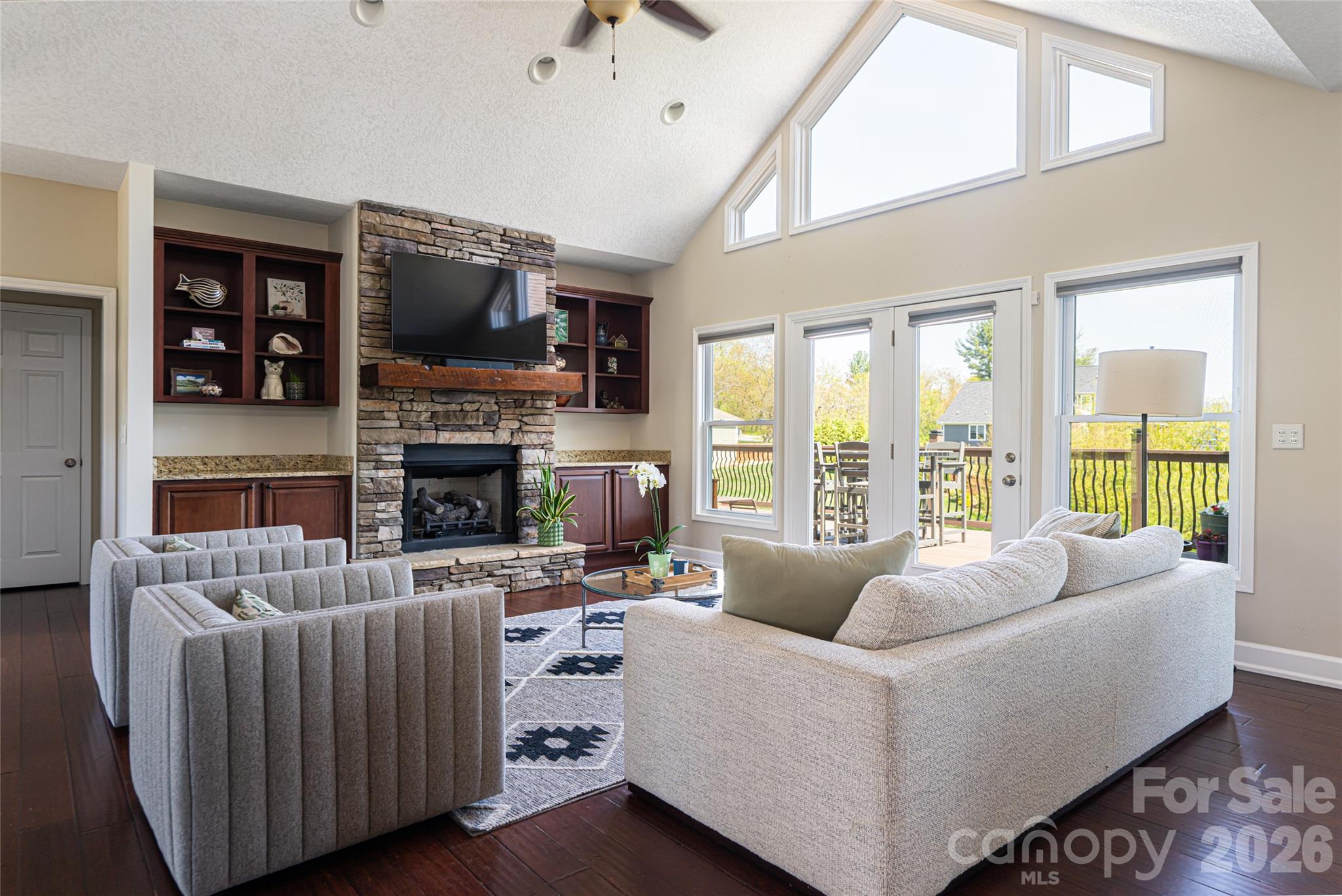 12 Horizon View Lane