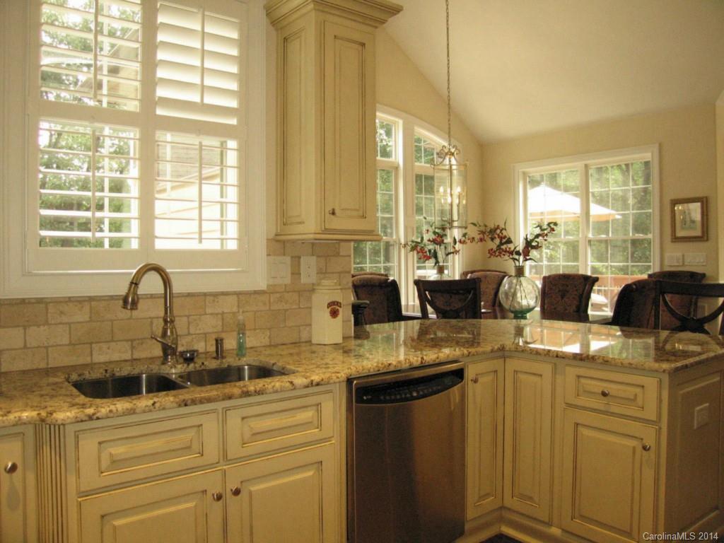 Tega Cay - Residential