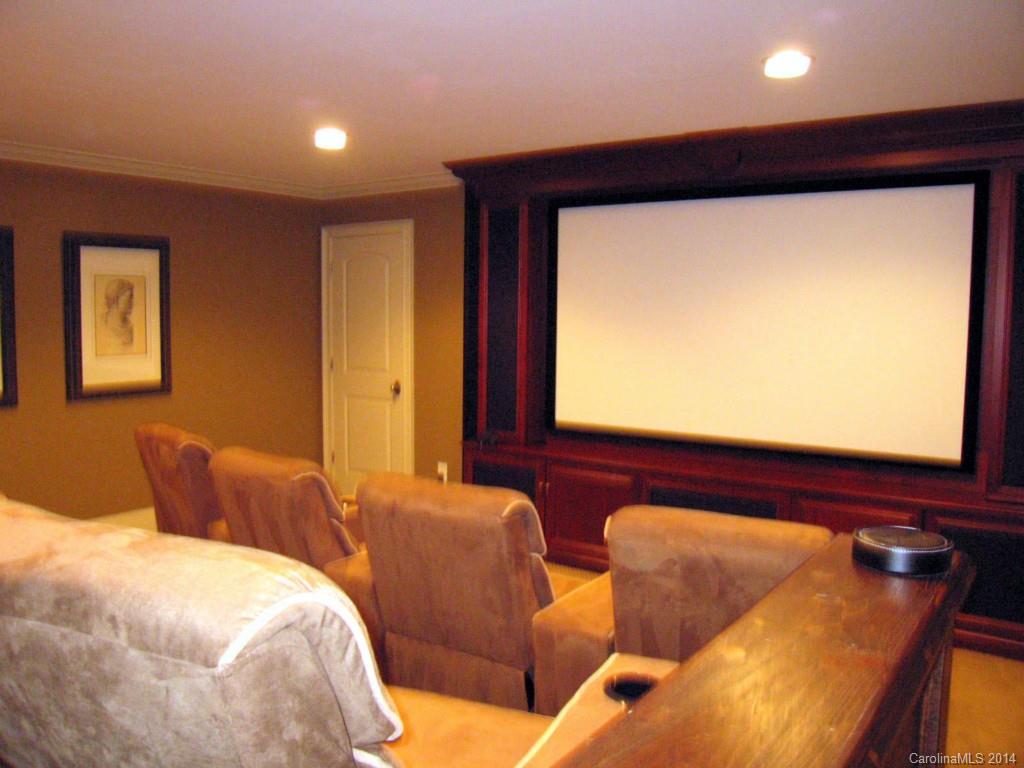 Tega Cay - Residential