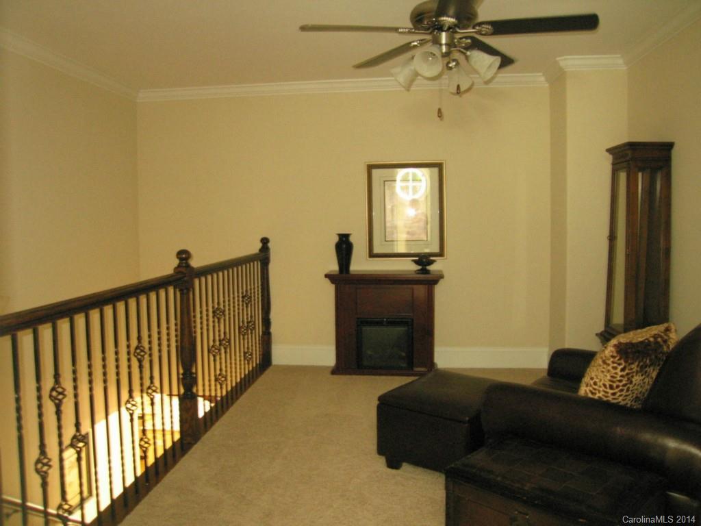 Tega Cay - Residential