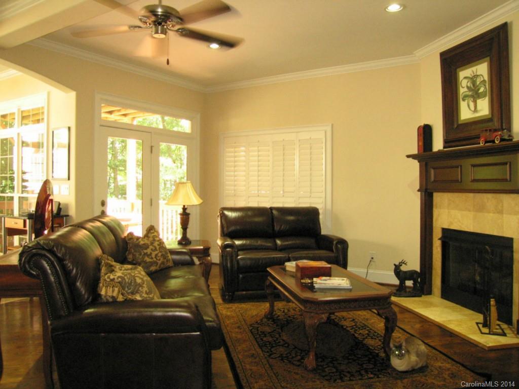 Tega Cay - Residential