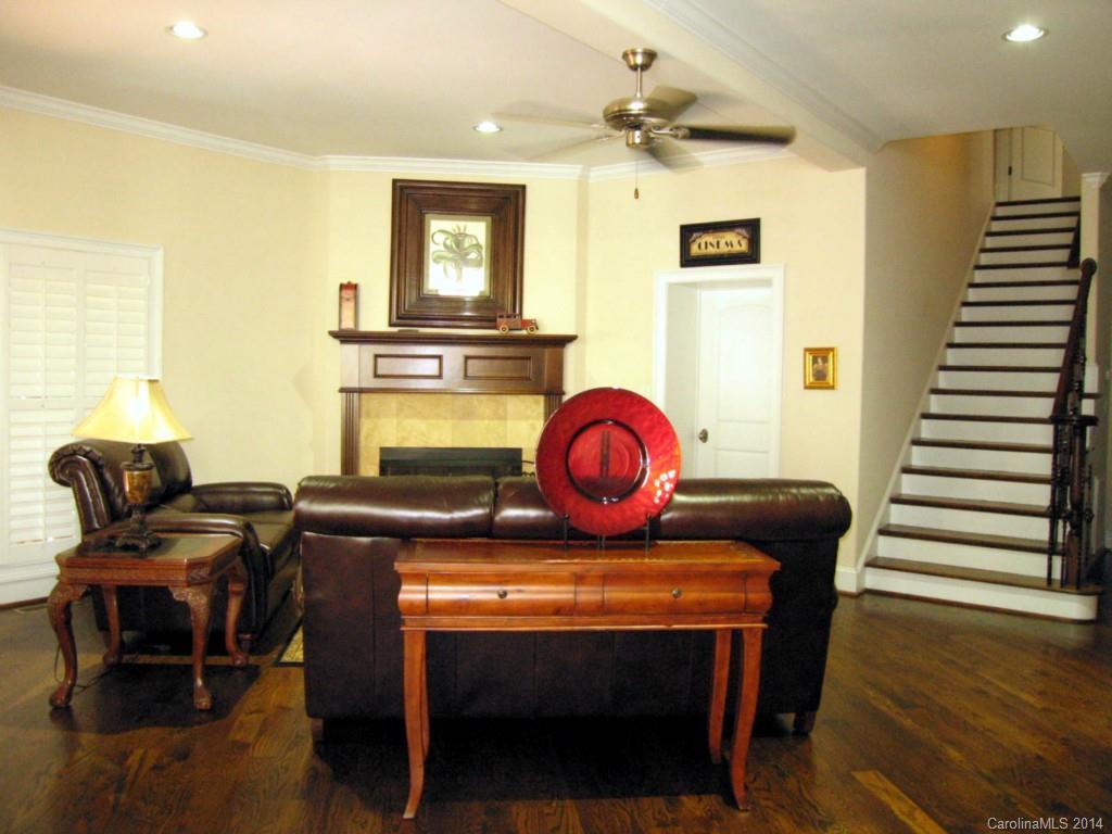 Tega Cay - Residential