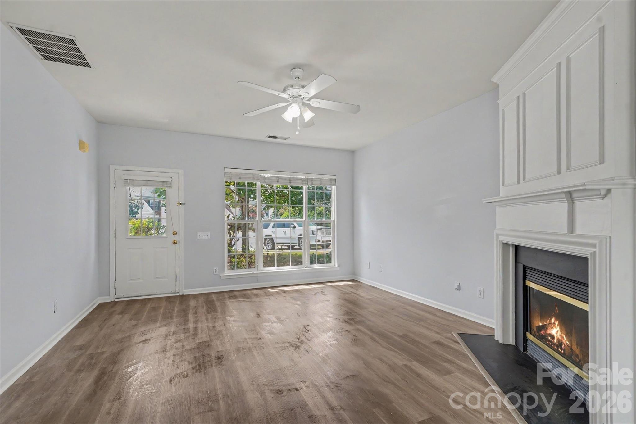 2410 Normancrest Court